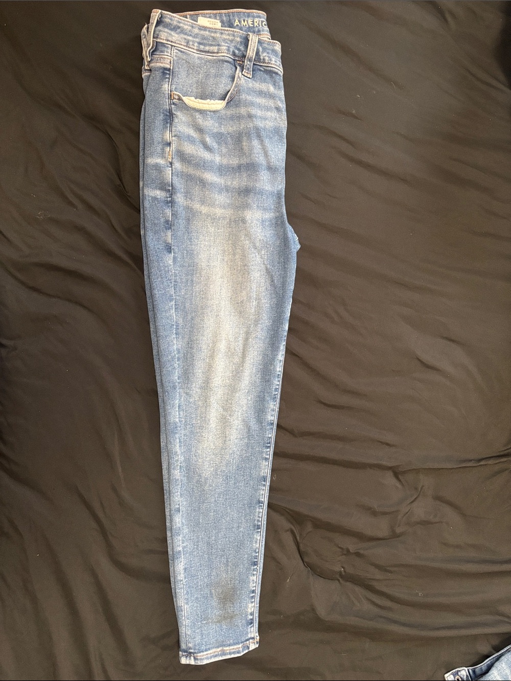American Eagle Outfitters Light Wash Skinny Jeans